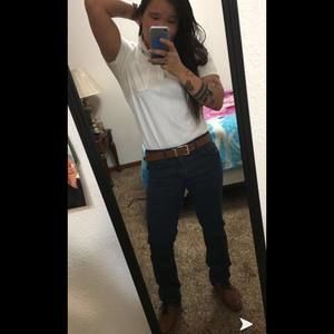 Meet your Posher, Nina